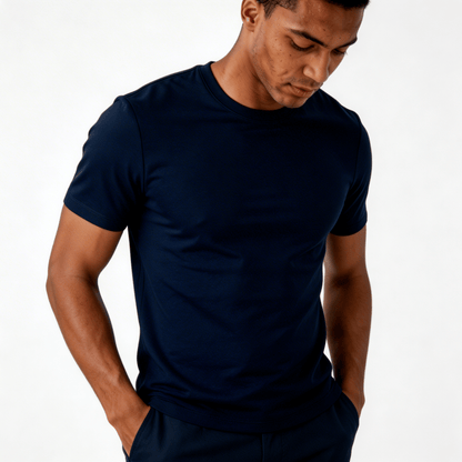 T-shirt bleu foncée a coupe Ajusté